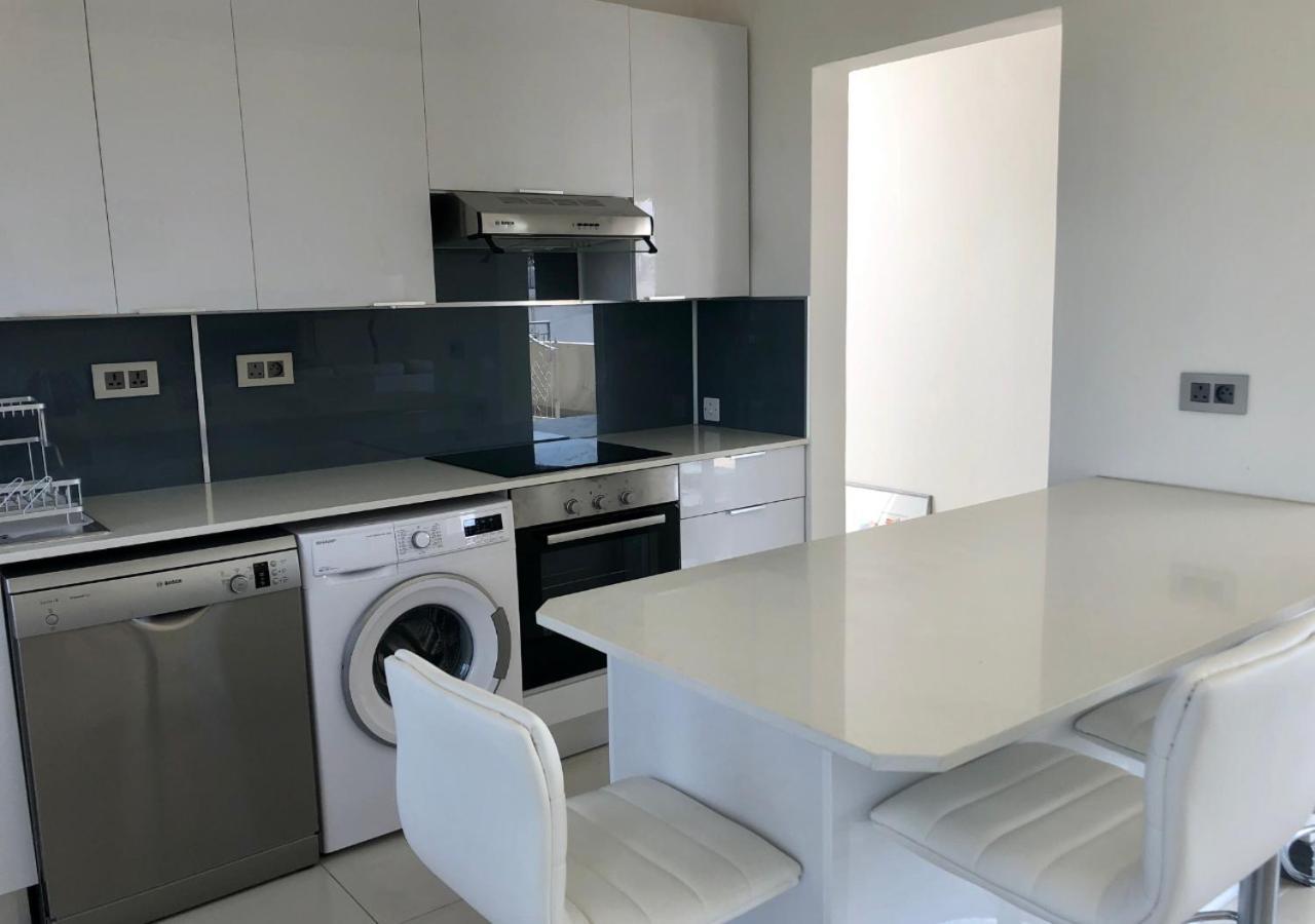 Frangipanier 2 Bedrooms Sea View Penthouse Trou aux Biches Exterior photo